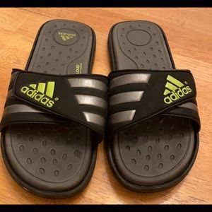 adidas adissage cloudfoam slides 